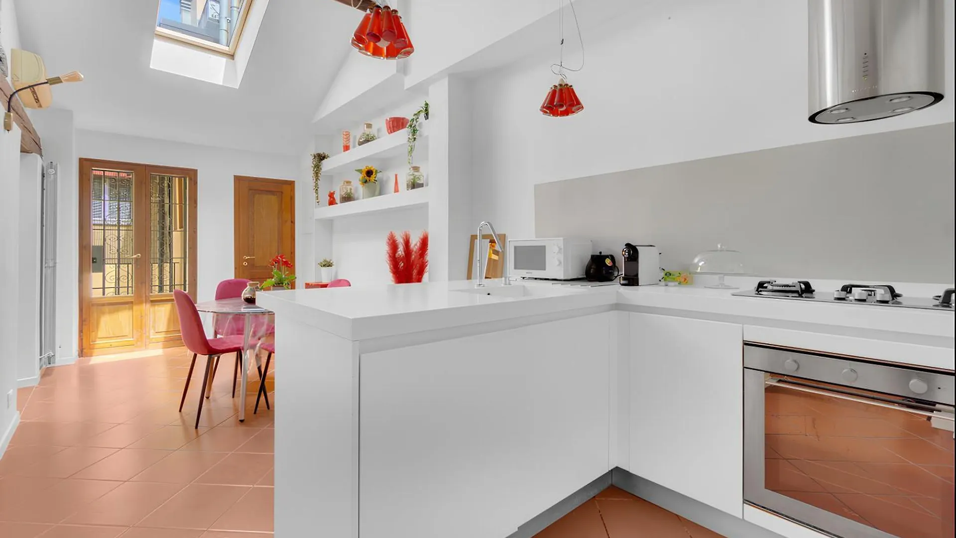 Bright Design House In The Heart Of Bologna Apartment Italy